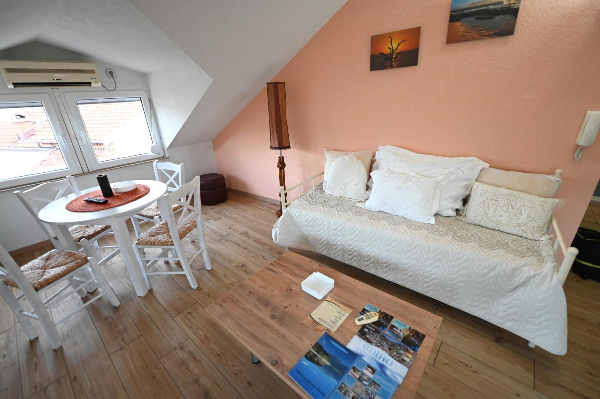 Eke Irin Apartments Охрид Экстерьер фото
